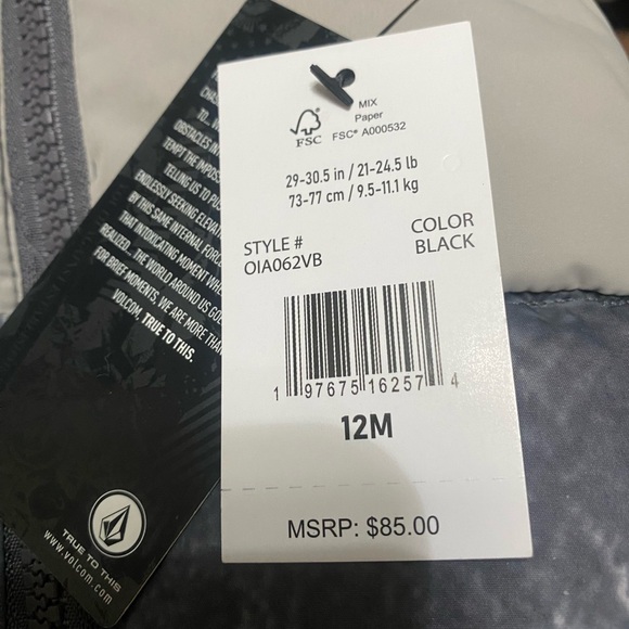 Volcom snow suit, zipper. Double layer fleece.  Very warm - Picture 3 of 4